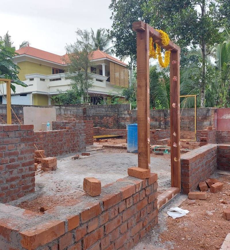 Brick walls and lintel formwork