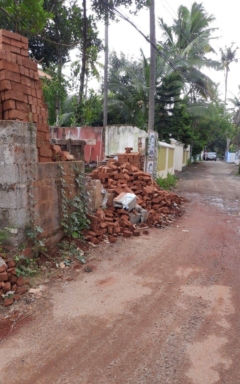 Brick walls and lintel formwork