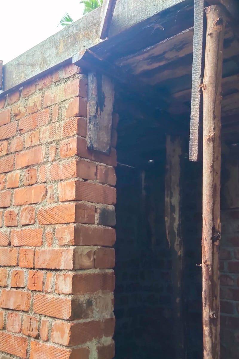 Brick walls and lintel formwork