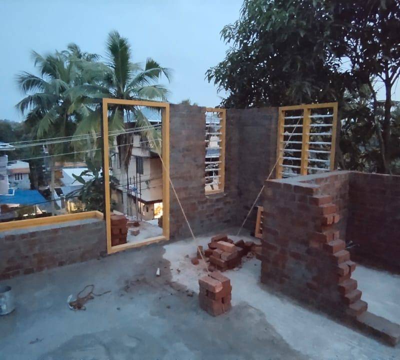 Brick walls and lintel formwork