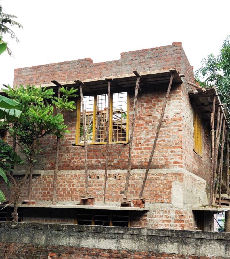First floor walls and roof slab