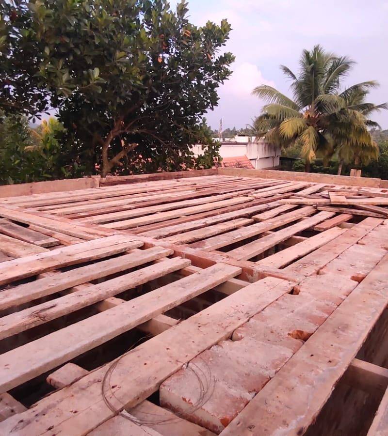 First floor walls and roof slab